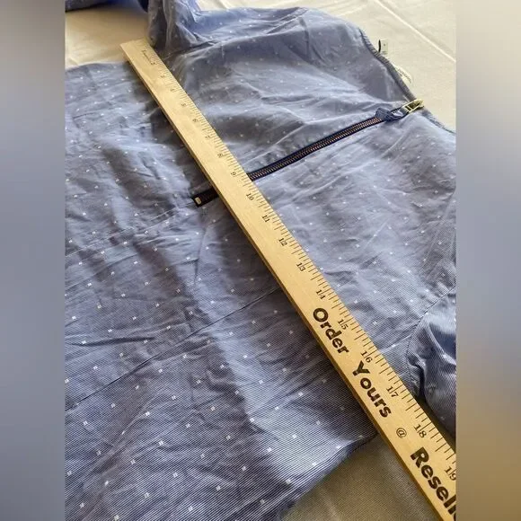 Vineyard vines. Size 4. Blouse. So cute! - Picture 5 of 12